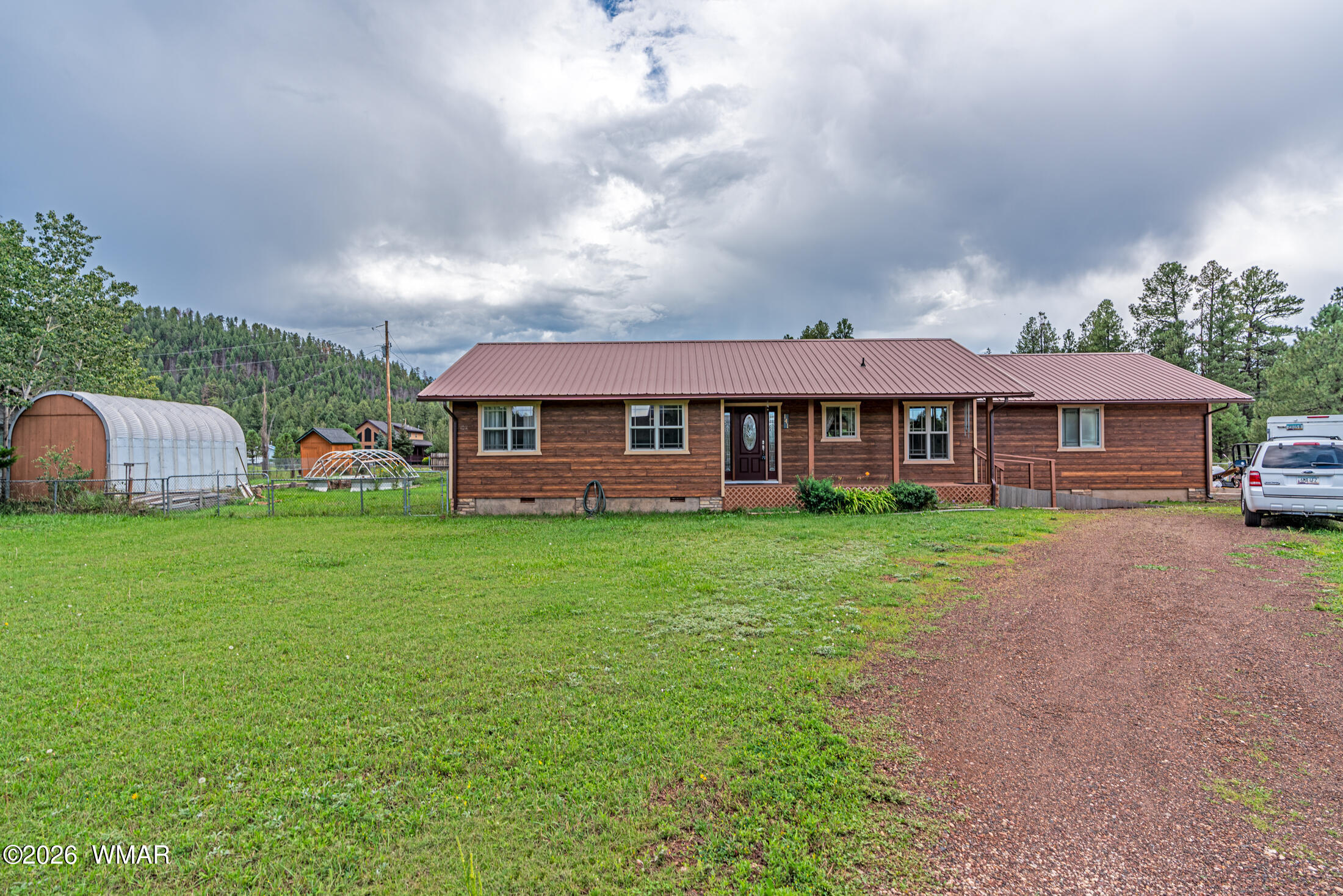 141 W Skylane Road, Pinetop, AZ 85935 — Photo 1 of 23