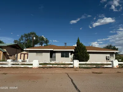 1402 Heywood Avenue, Holbrook, AZ 86025
