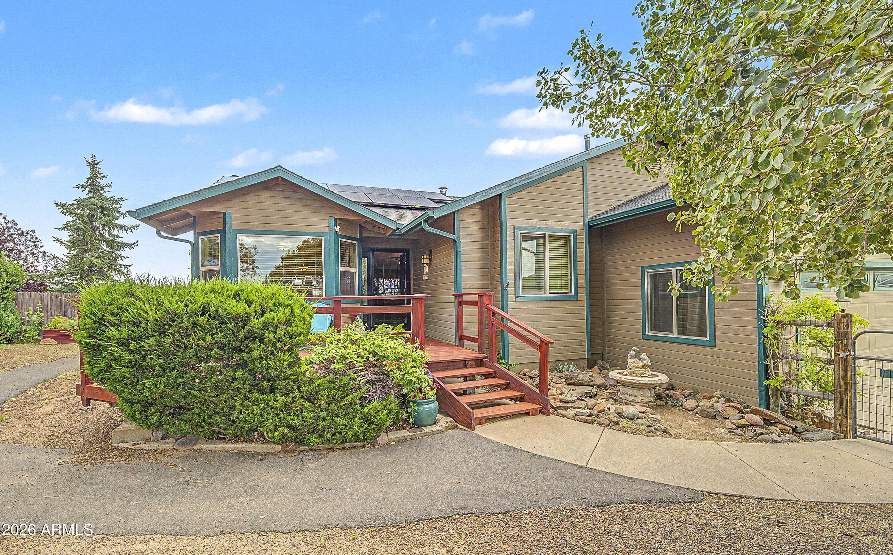11005 Henry Drive, Flagstaff, AZ 86004 — Photo 1 of 41