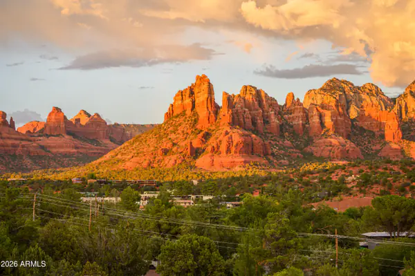 303 OAK Ridge Lane, Sedona, AZ 86336