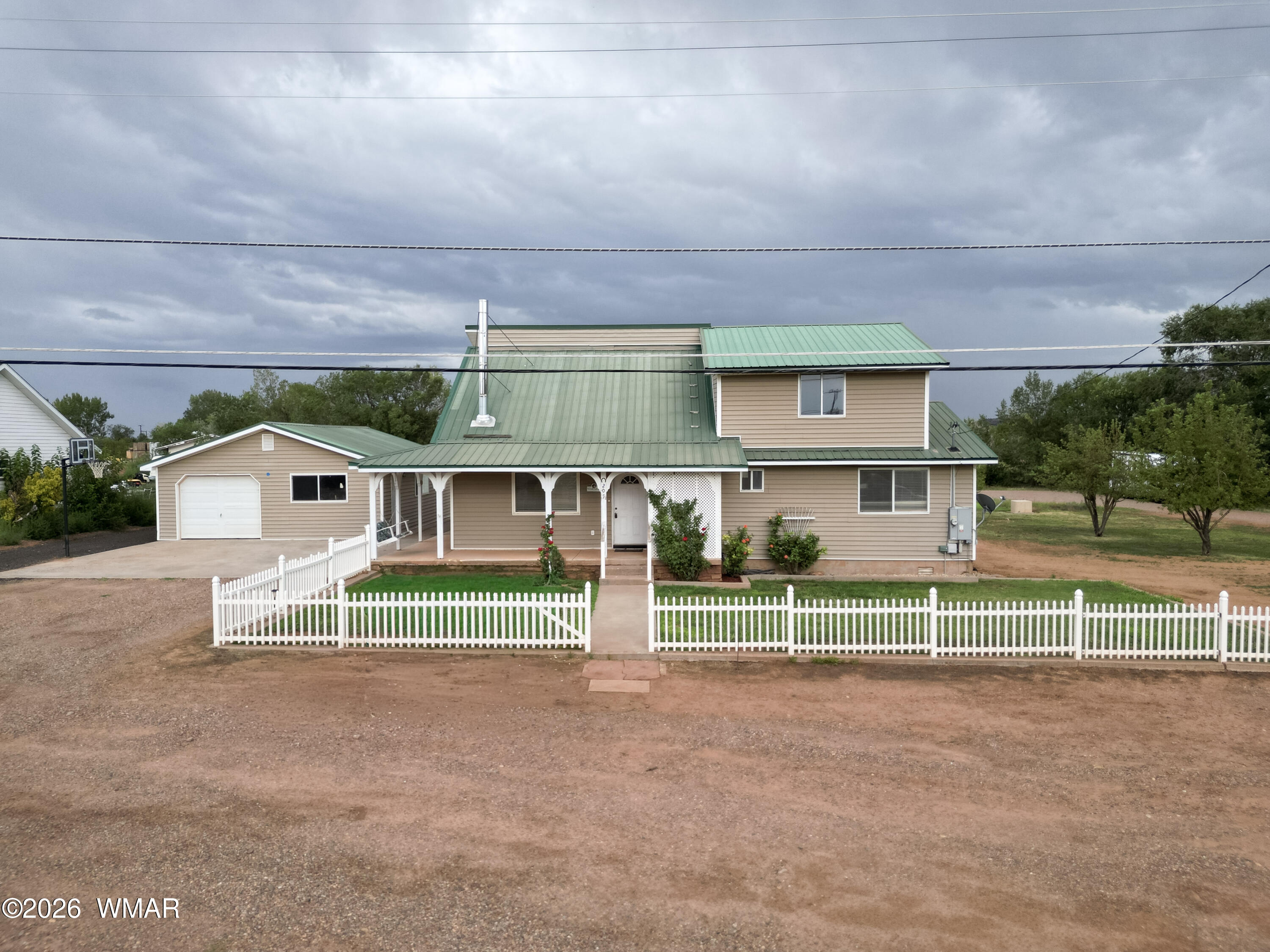209 N 900 Street, Taylor, AZ 85939 — Photo 1 of 99