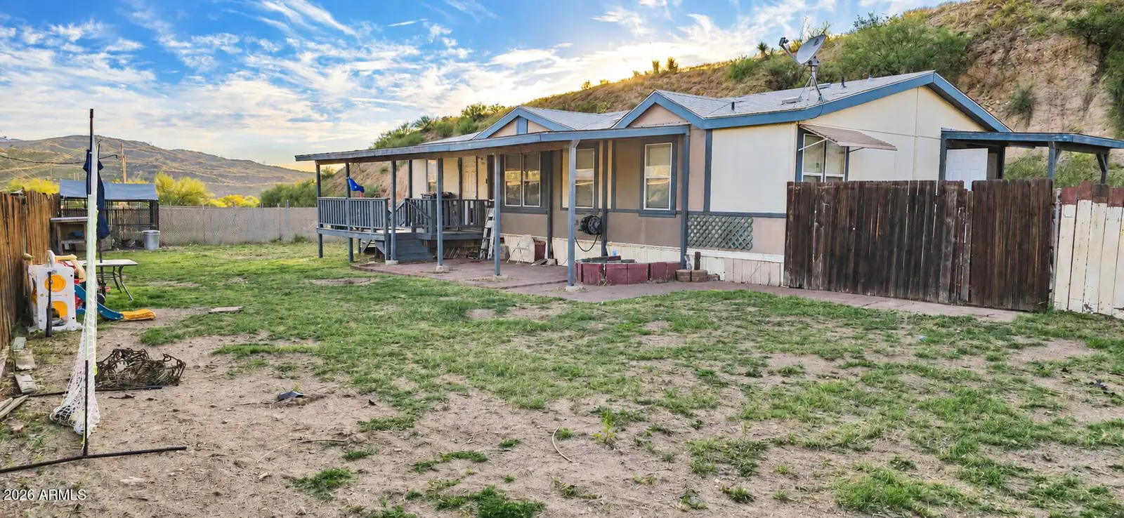 5470 E ROBERTS Drive, Globe, AZ 85501 — Photo 1 of 23