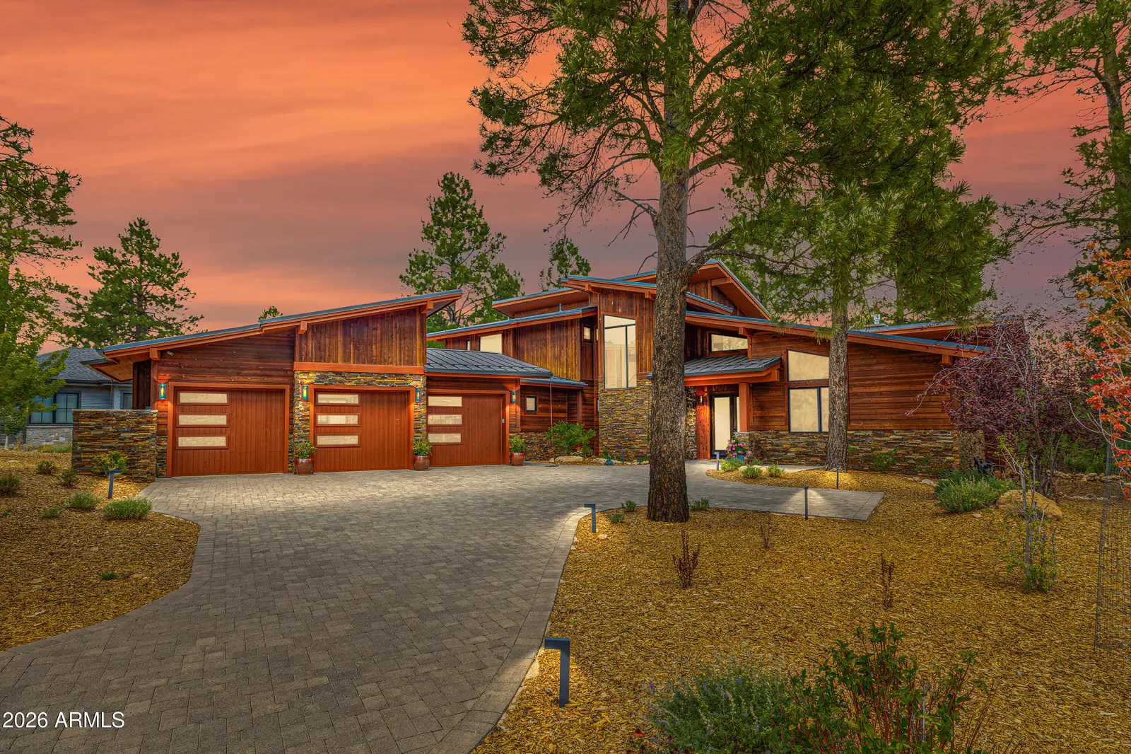 3308 S CLUBHOUSE Circle, Flagstaff, AZ 86005 — Photo 1 of 72