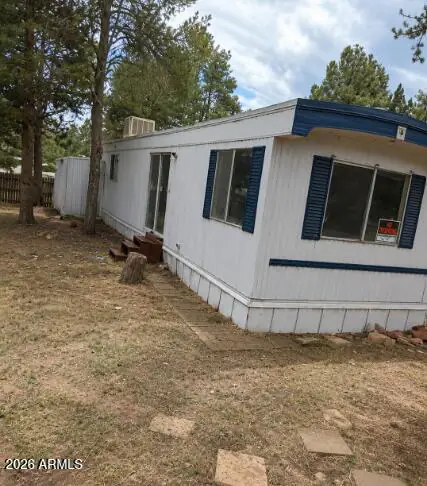 2061 PINE LAKE Drive, Overgaard, AZ 85933