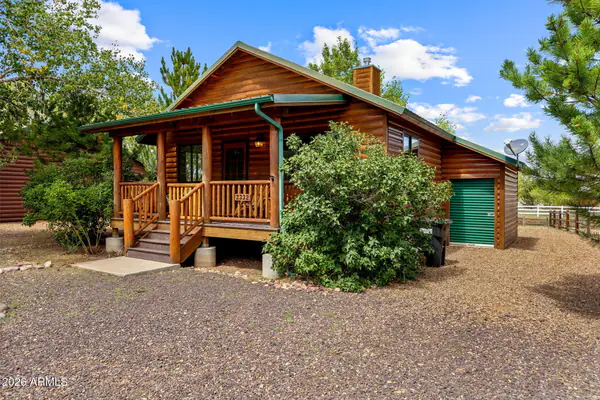 2332 BUFFALO Loop, Overgaard, AZ 85933