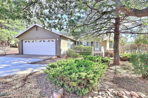 2 bed manufactured home at 2381 W Zuni Court, Show Low
