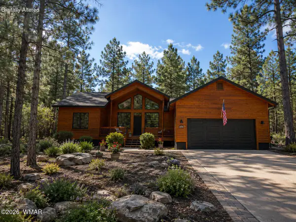 3 bed house at Lakeside
