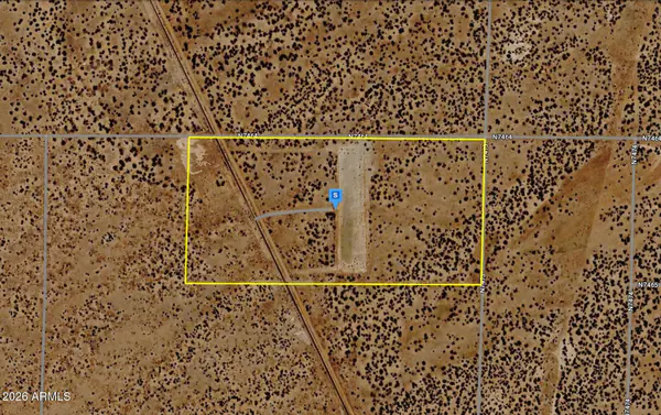 100 N 7464 -, St Johns, AZ 85936