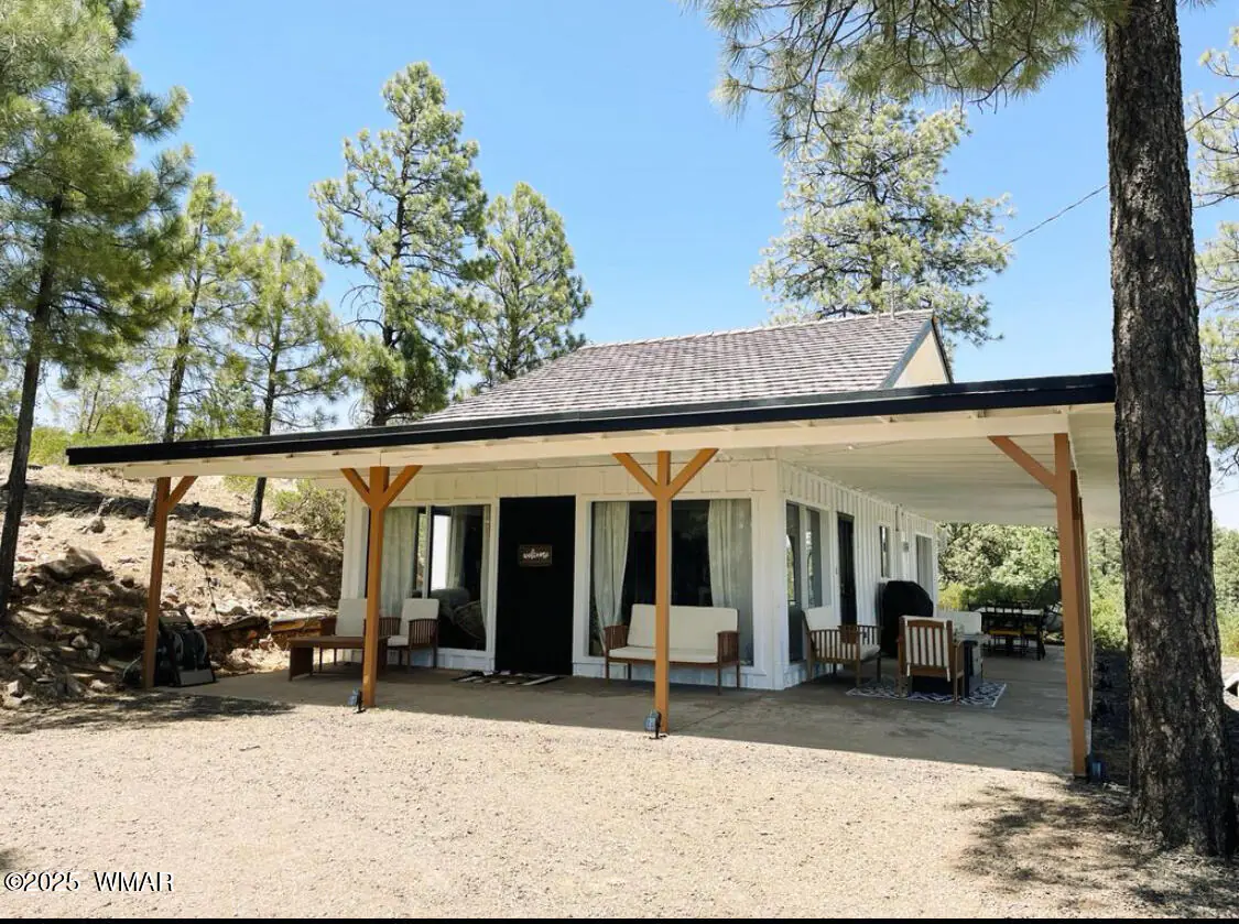 6292 Apache Trail, Show Low, AZ 85901 — Photo 1 of 27