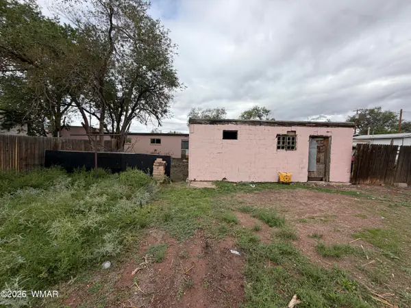 352 N 5Th Avenue, Holbrook, AZ 86025