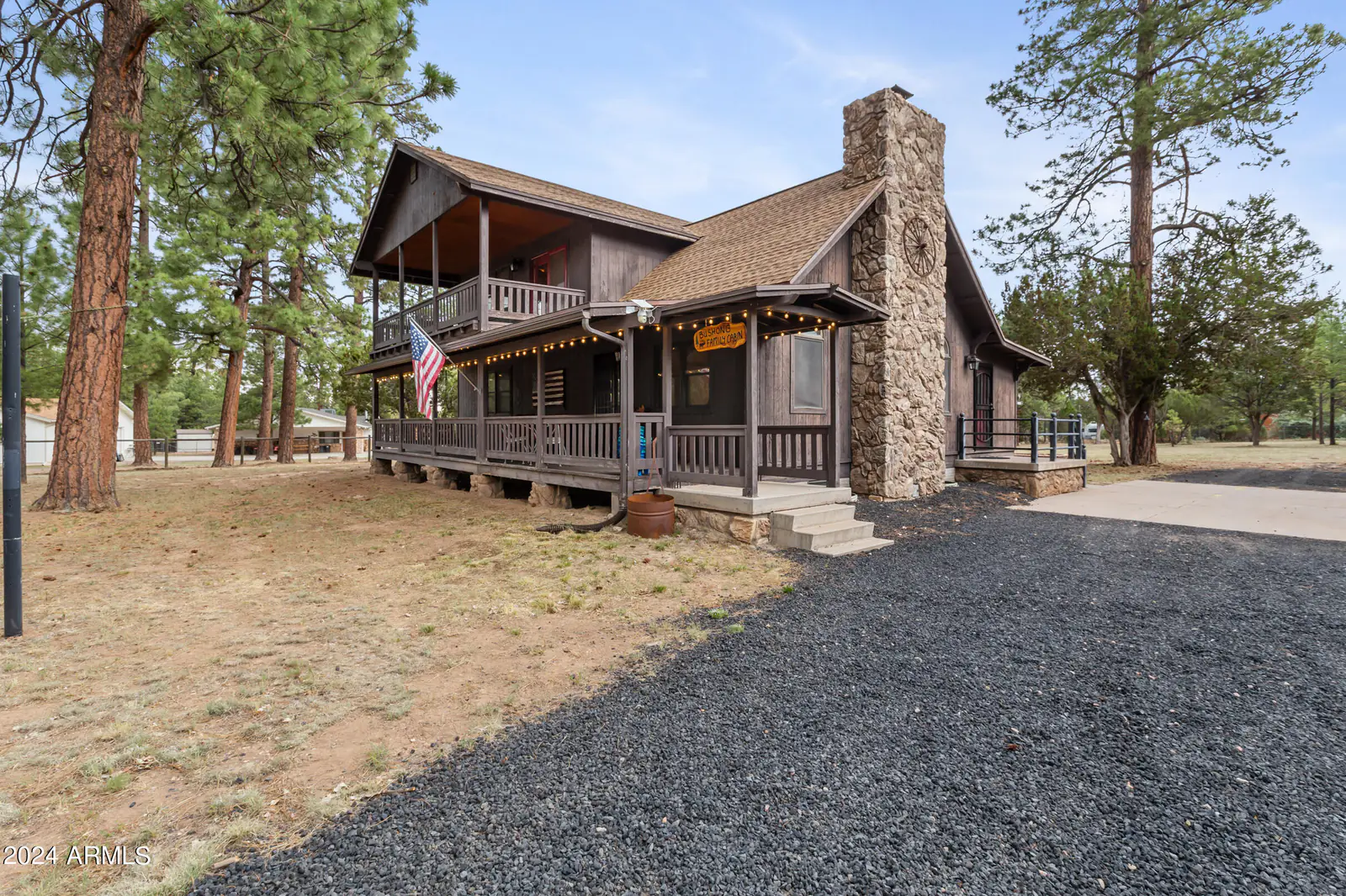 2903 N Skylark Drive, Overgaard, AZ 85933, photo 2 of 31