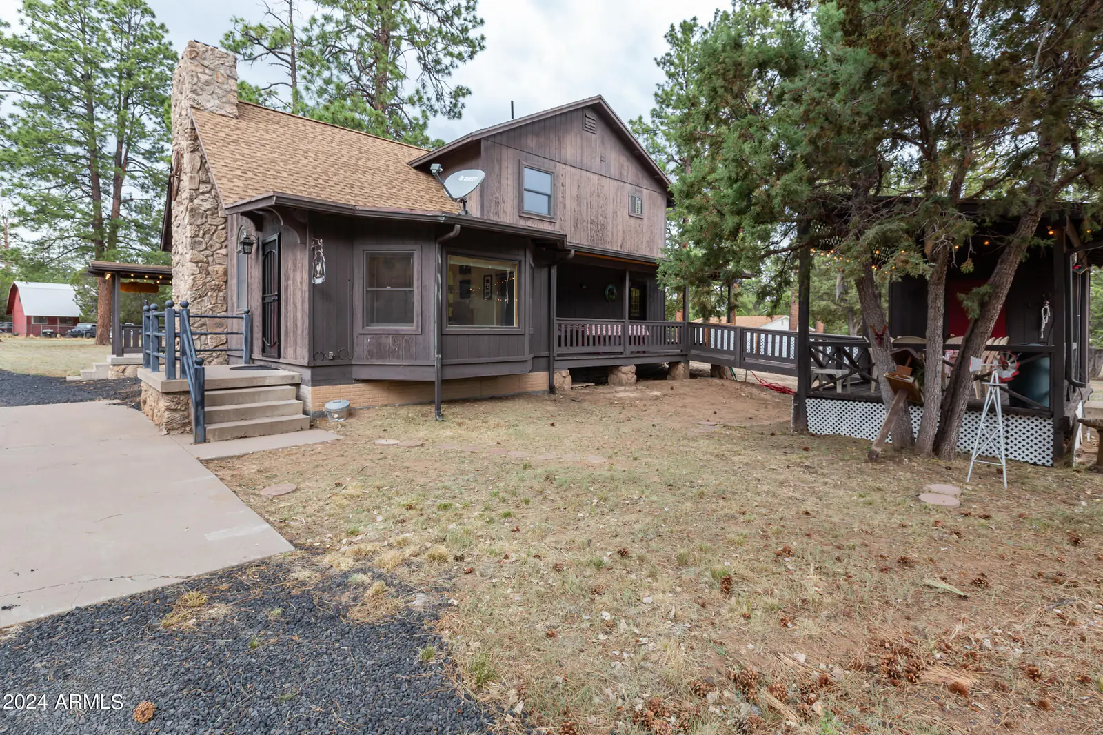 2903 N Skylark Drive, Overgaard, AZ 85933, photo 18 of 31
