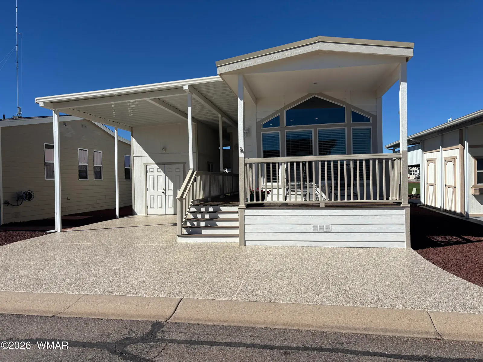 8278 Lake Shore Drive 301, Show Low, AZ 85901 — Photo 1 of 39
