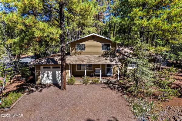 4 bed house at 696 E Woodland Lake Road, Pinetop