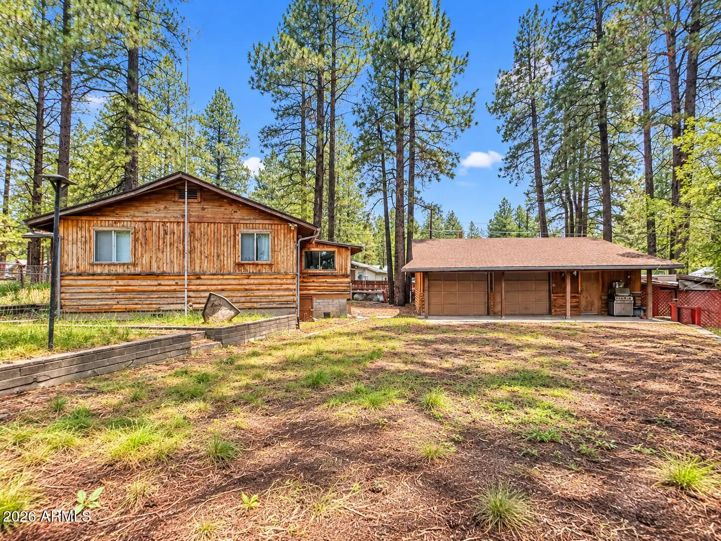 471 COMANCHE Street, Flagstaff, AZ 86005 — Photo 1 of 21
