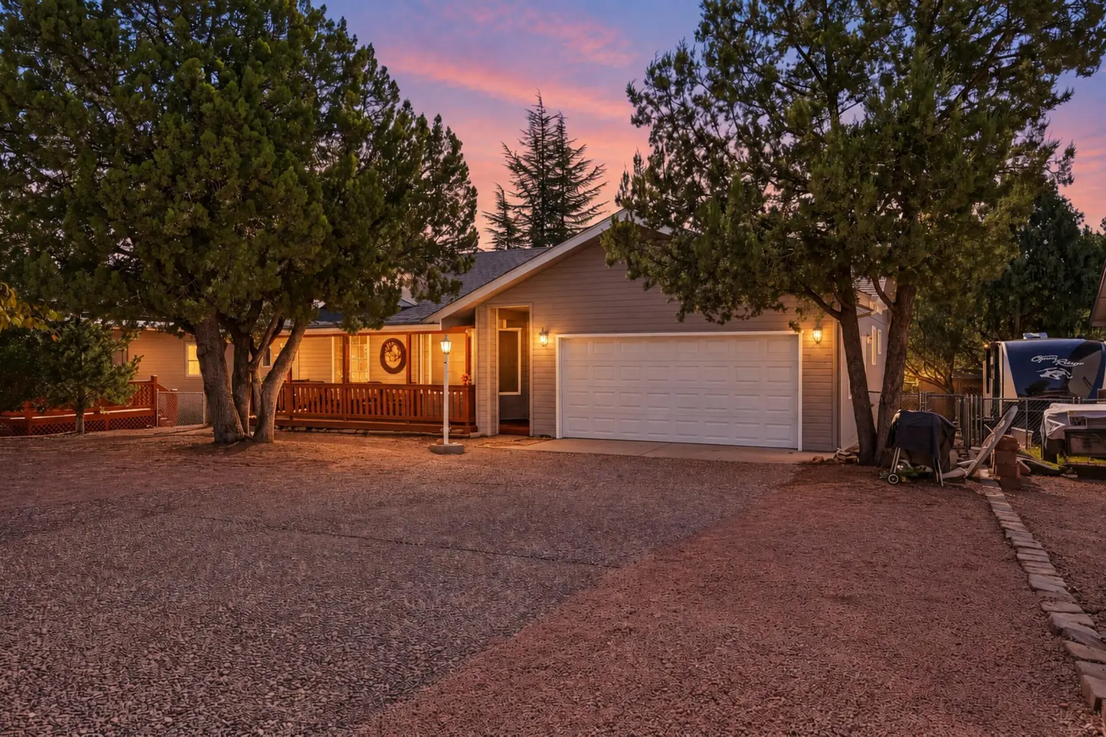 719 W Sherwood Drive, Payson, AZ 85541 — Photo 1 of 33
