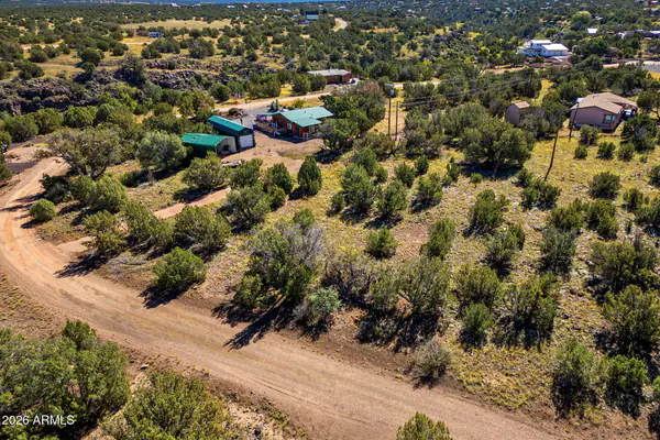 1870 RAINBOW Circle 4, Show Low, AZ 85901