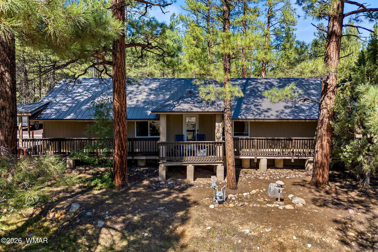 590 S 30Th Drive, Show Low, AZ 85901 — Photo 1 of 36