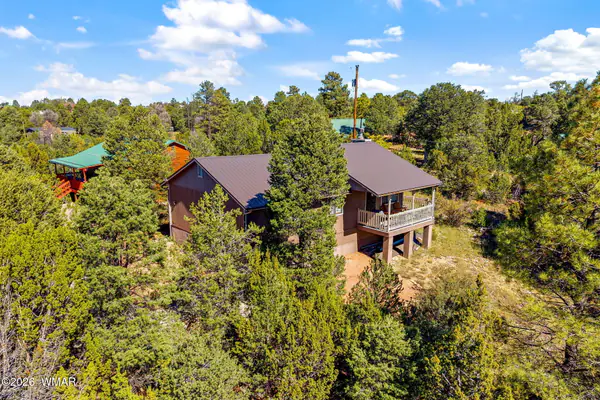 1992 Red Deer Run, Overgaard, AZ 85933