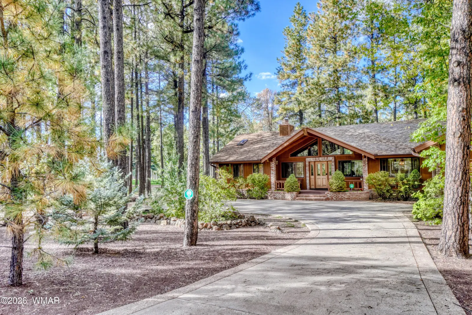 7060 Country Club Drive, Pinetop, AZ 85935 — Photo 1 of 49