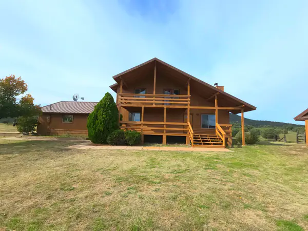 3 bed house at 550 Rolling Hills Road, Young