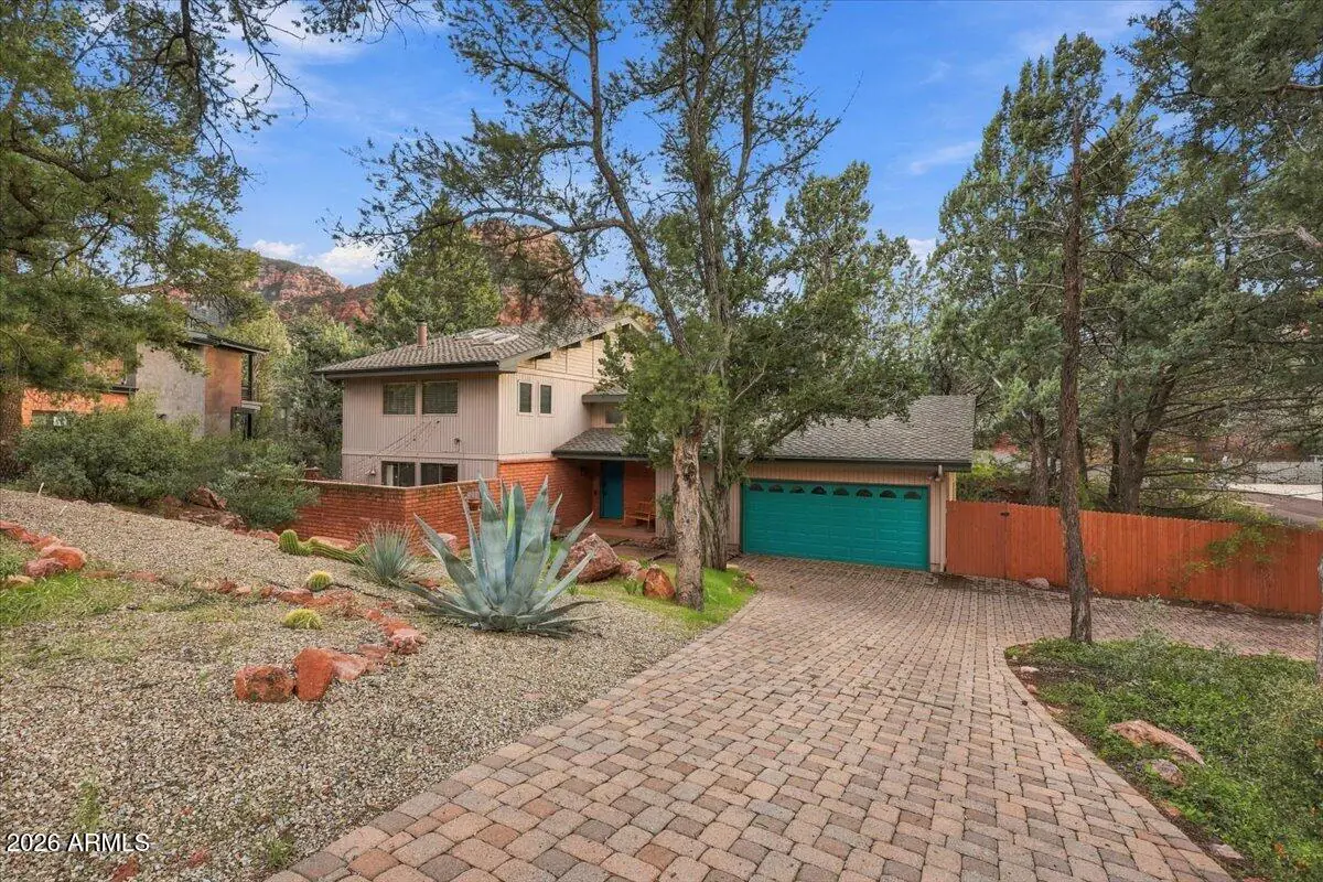 140 JUNIPER Trail, Sedona, AZ 86336, Photo 1 of 31