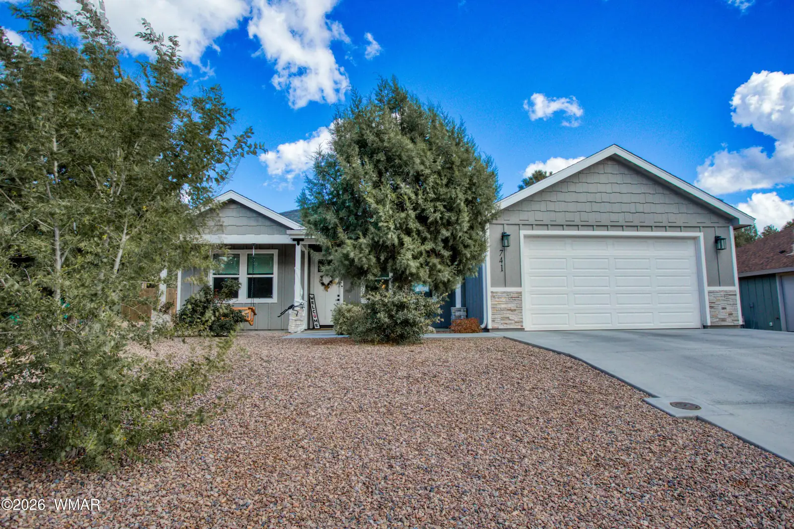 741 S Bushman, Show Low, AZ 85901, Photo 1 of 28