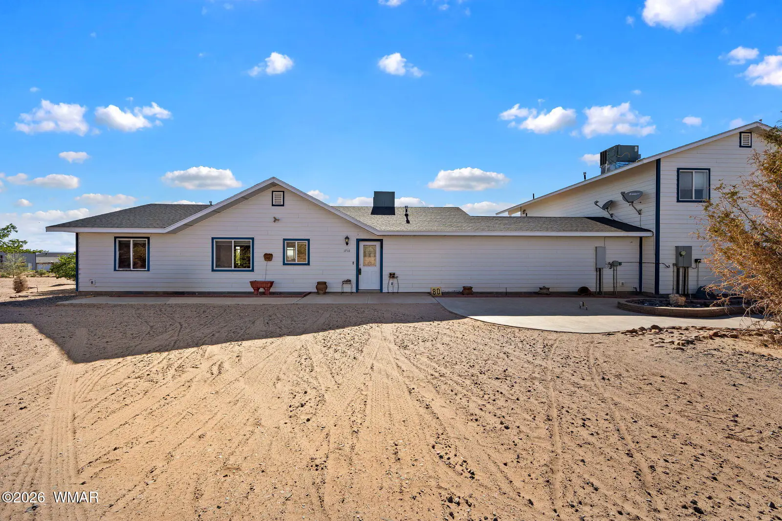 1710 Gregg Drive, Holbrook, AZ 86025, photo 5 of 45
