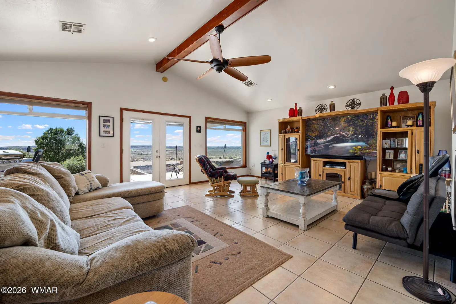 1710 Gregg Drive, Holbrook, AZ 86025, photo 7 of 45