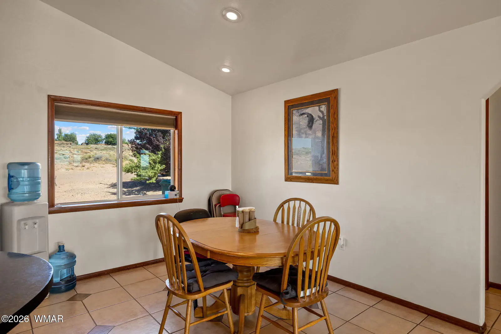 1710 Gregg Drive, Holbrook, AZ 86025, photo 9 of 45