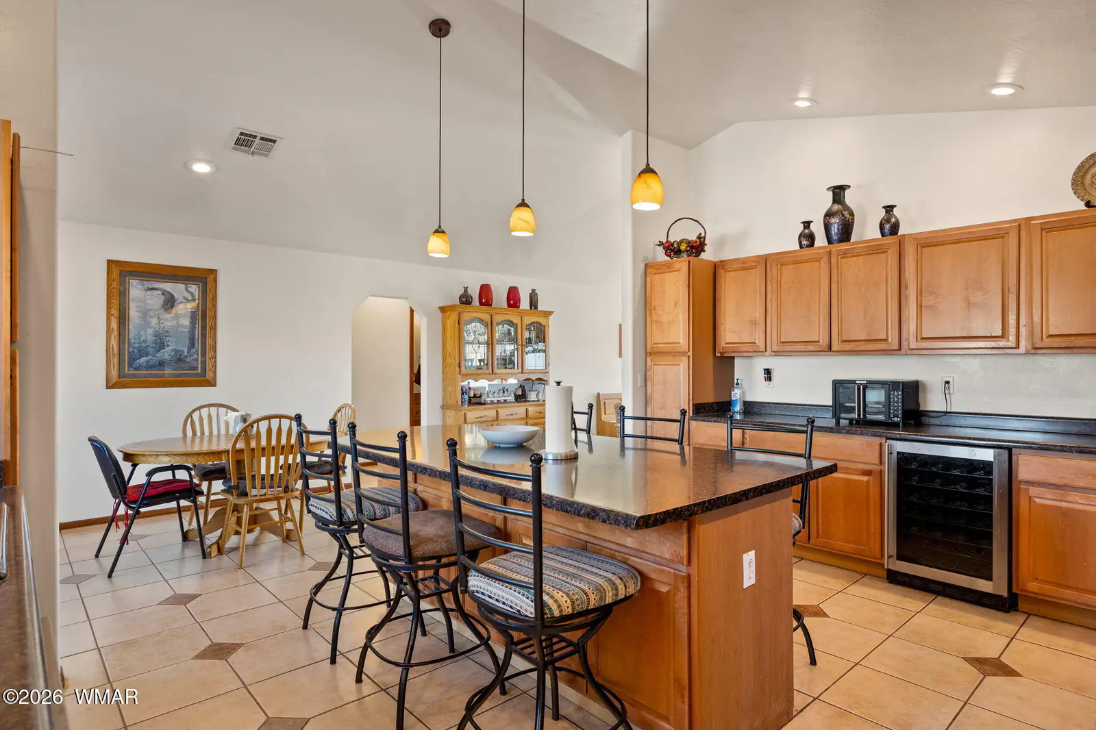 1710 Gregg Drive, Holbrook, AZ 86025, photo 11 of 45