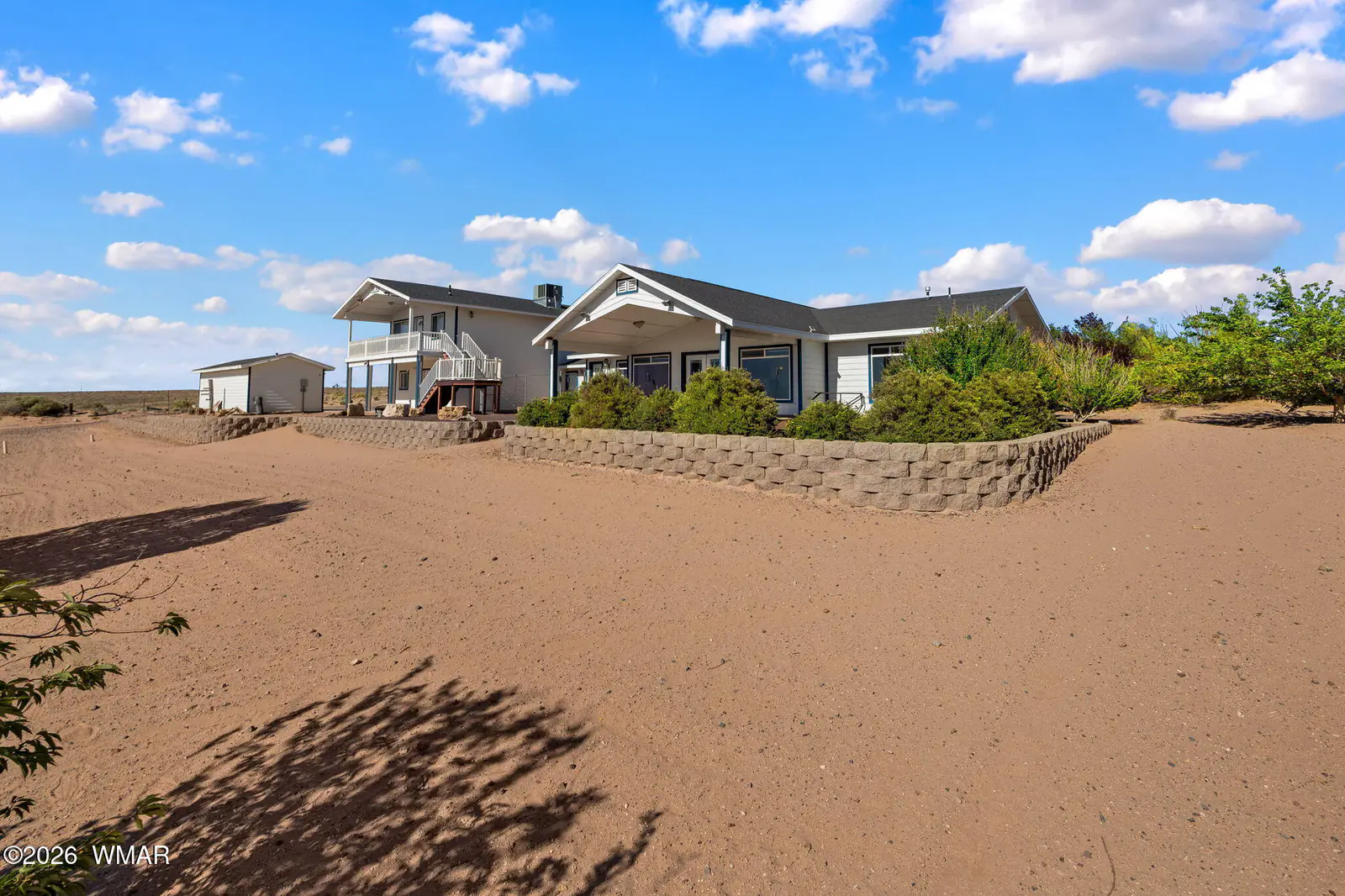 1710 Gregg Drive, Holbrook, AZ 86025, photo 2 of 45