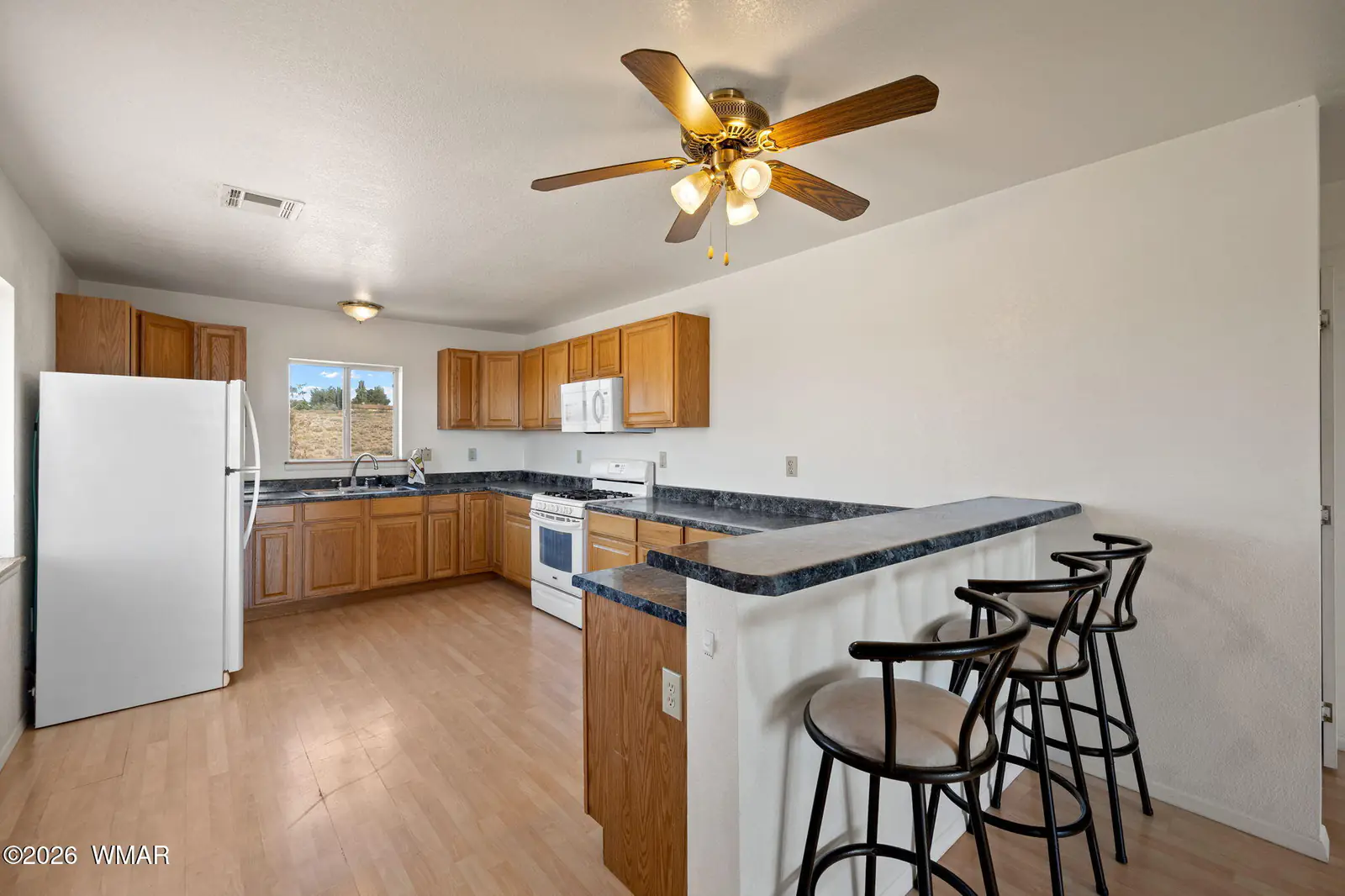 1710 Gregg Drive, Holbrook, AZ 86025, photo 28 of 45