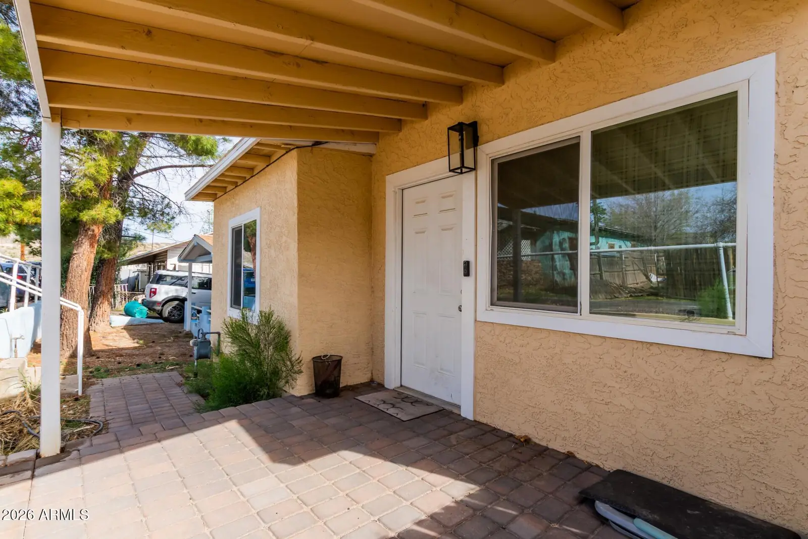 224 S INDIAN Circle, Miami, AZ 85539, photo 2 of 22