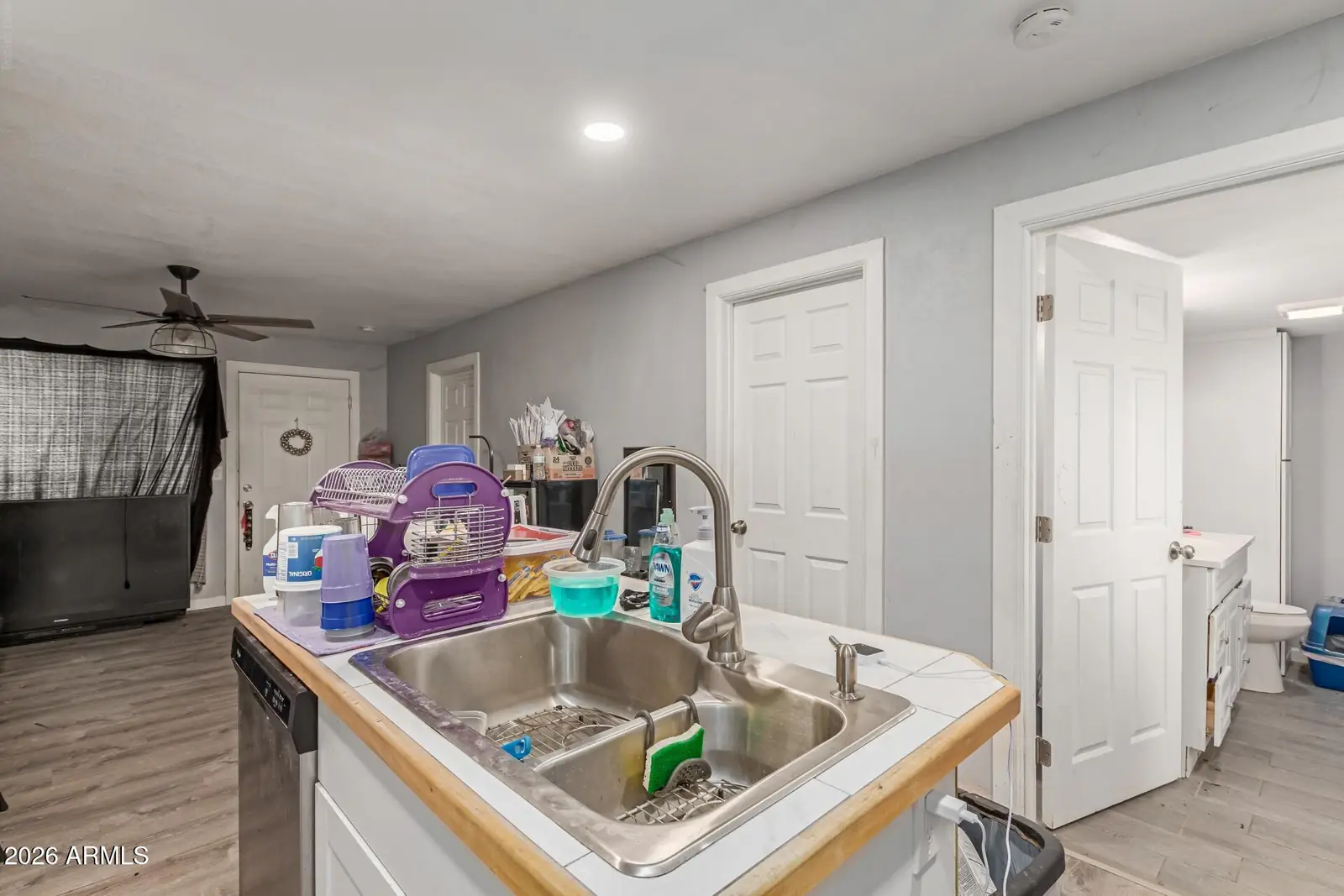 224 S INDIAN Circle, Miami, AZ 85539, photo 10 of 22