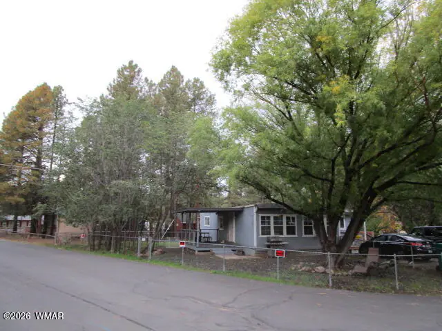 4401 W Willis, Show Low, AZ 85901, photo 4 of 9