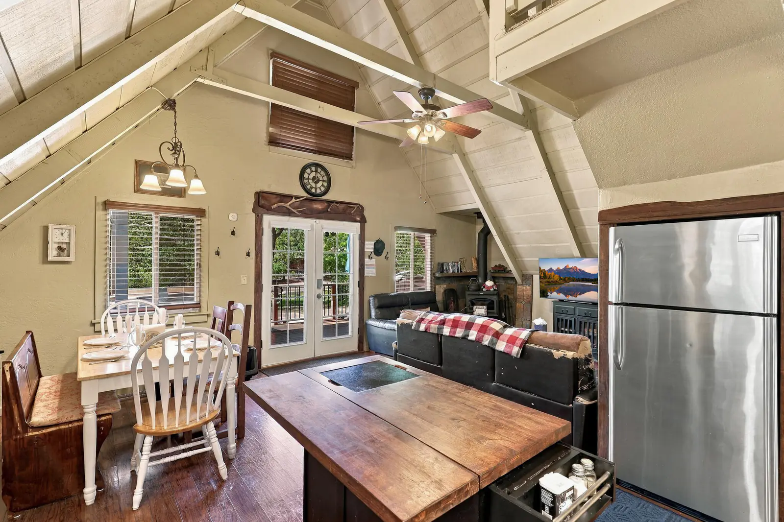 351 N Sleepy Hollow Drive, Payson, AZ 85541, photo 13 of 37