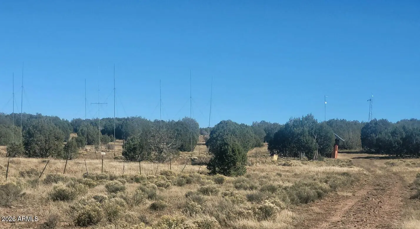 232 Six Shooter Trail 232, Williams, AZ 86046, photo 5 of 18
