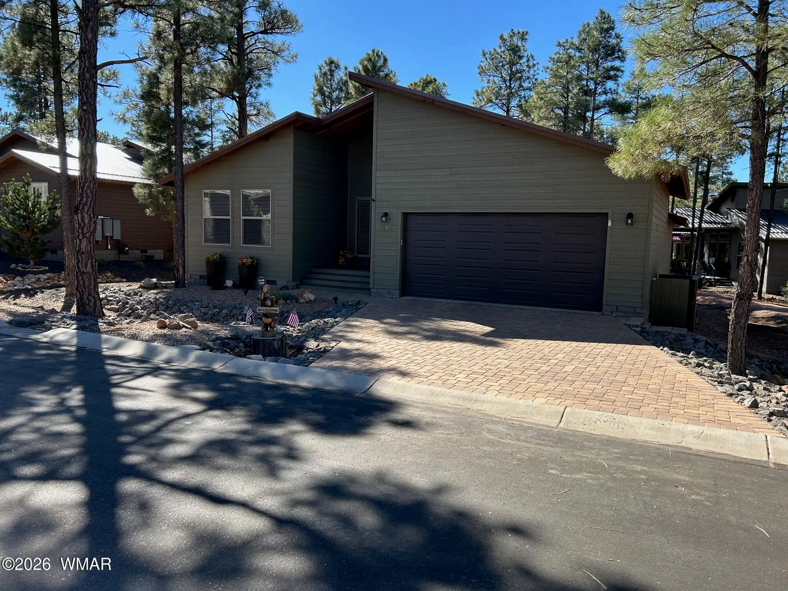 3240 N Eagles Creek Drive, Show Low, AZ 85901, Photo 1 of 29